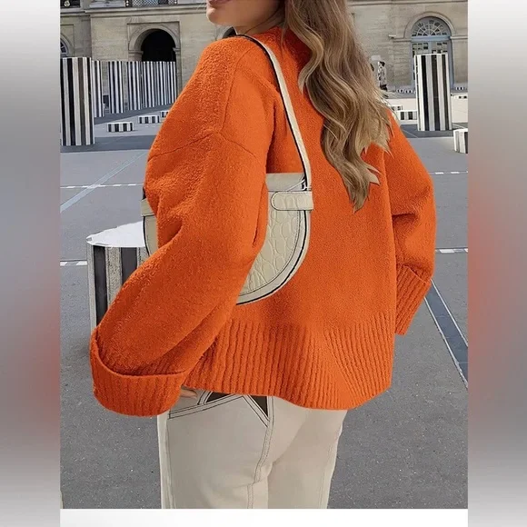 🆕Cozy Women's Sweater - Picture 2 of 3